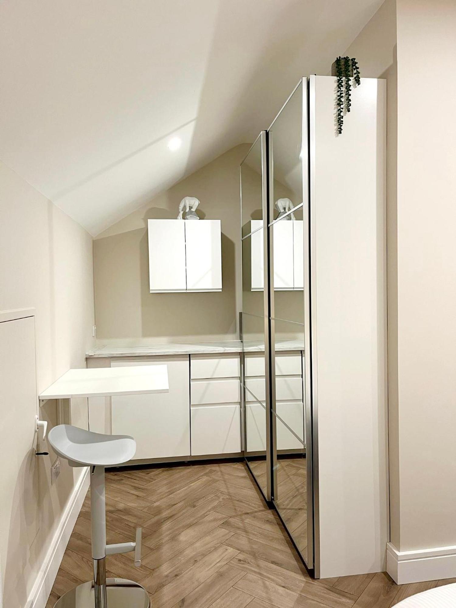 Attic Room In Citywest Dublino Esterno foto